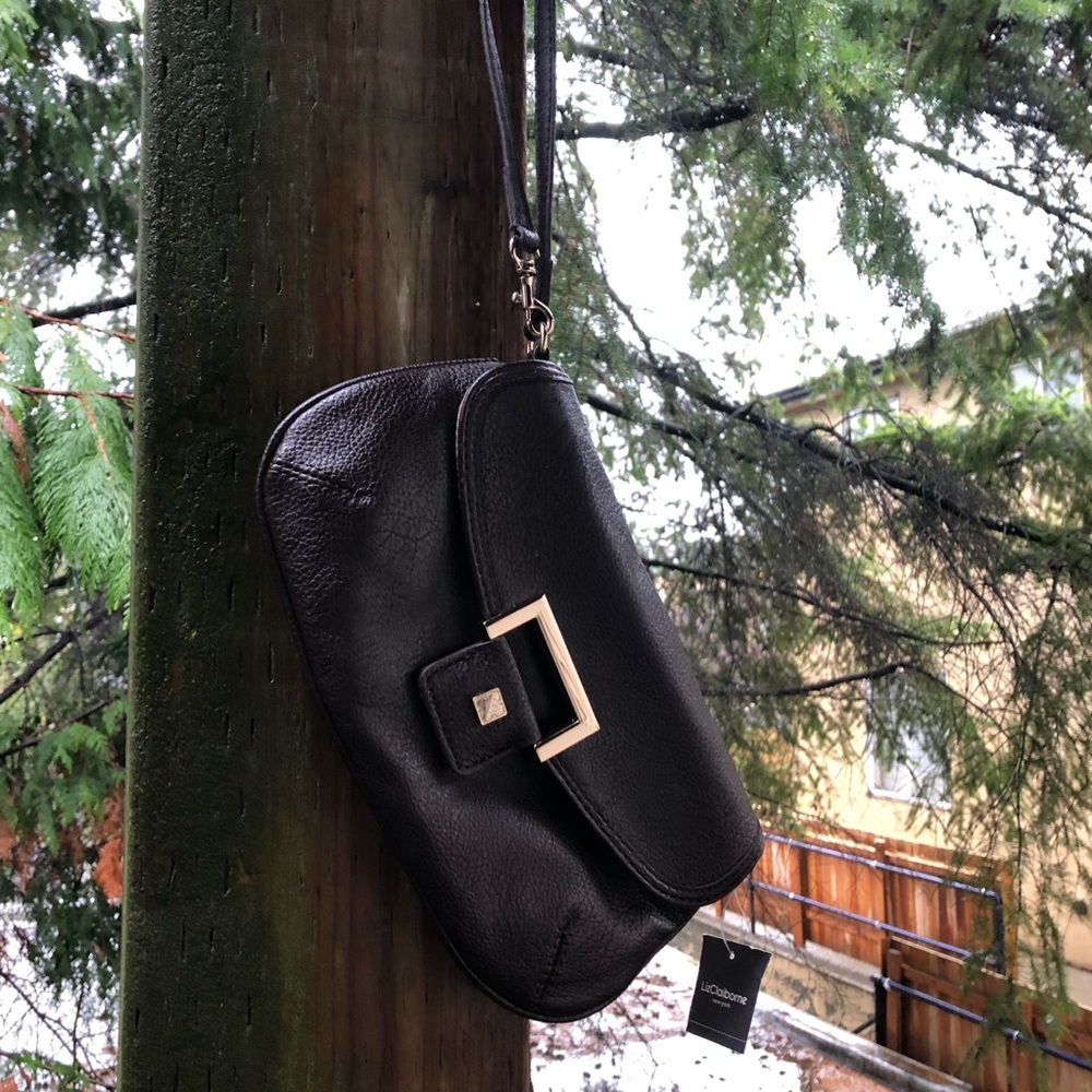 Liz Clairborne Brand New Walnut Leather Wristlet.